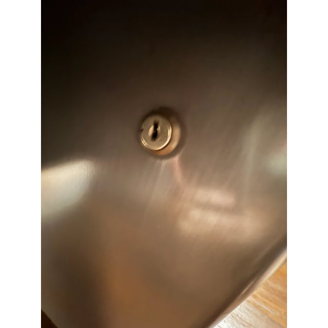 Mid 20th Century Single Pedestal Tanker Desk For Sale In Savannah - Image 6 of 7