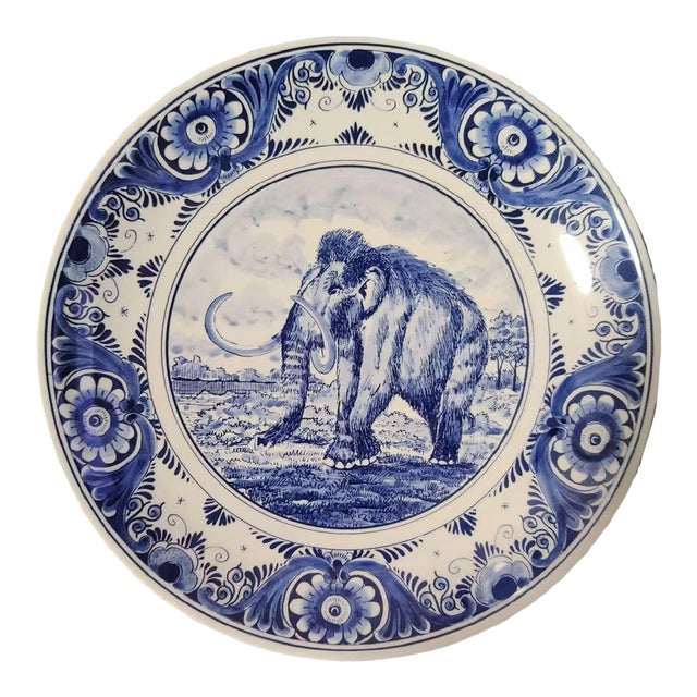 Delft Blue Pottery Decorative Plate With a Mammoth Design. For Sale