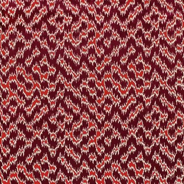Contemporary Schumacher Serenissimo Velvet Fabric in Rouge For Sale - Image 3 of 3