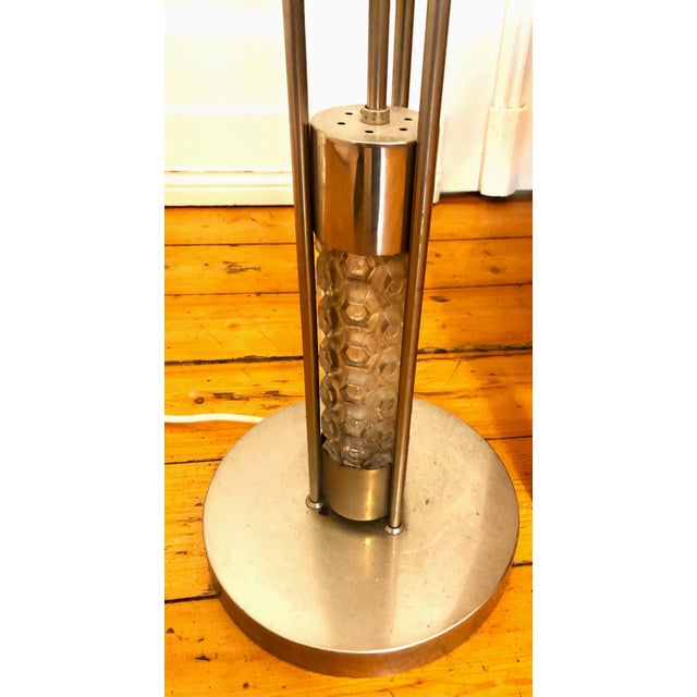 Silver Vintage Floor Lamp in Chrome and Textured Glass by Richard Essig, 1970s For Sale - Image 8 of 9