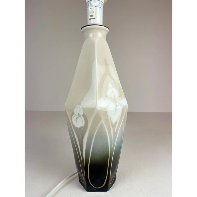 Beige Art Nouveau Table Lamp from Rörstrand, Sweden, 1900s For Sale - Image 8 of 15