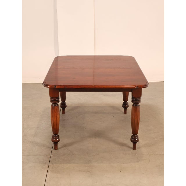 Nichols & Stone Expandable Farmhouse Dining Table For Sale - Image 17 of 18