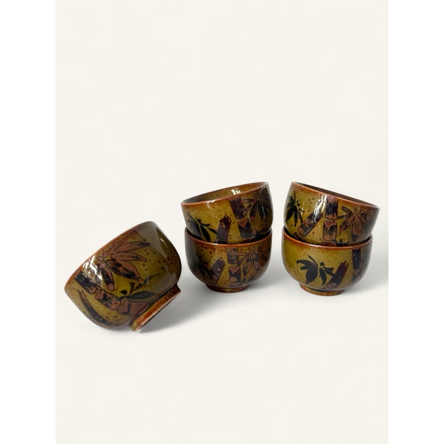 Japanese Chawan Matcha Tea Bowl – A Ritual in Clay Infuse your tea ritual with quiet elegance and centuries of tradition...