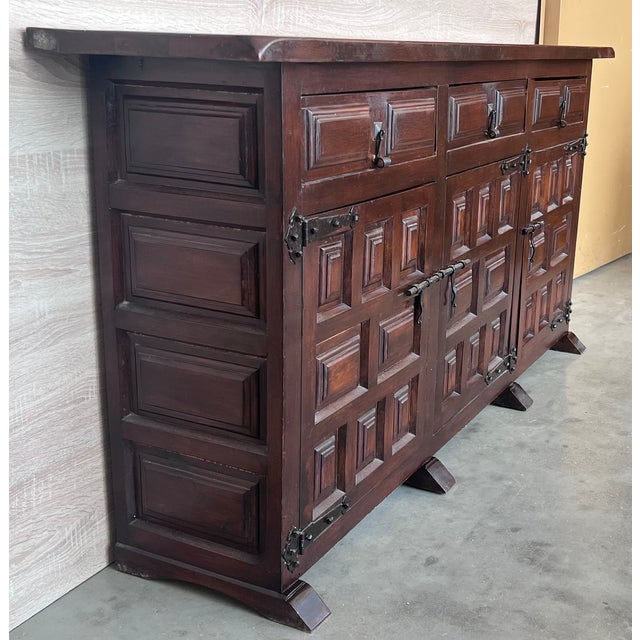 Catalan Spanish Baroque Carved Walnut Tuscan Three Drawers Credenza or Buffet For Sale - Image 9 of 12