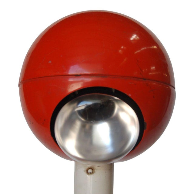1960s 1960s Modernist Red Metal Double Ball Accent Table Lamp For Sale - Image 5 of 6