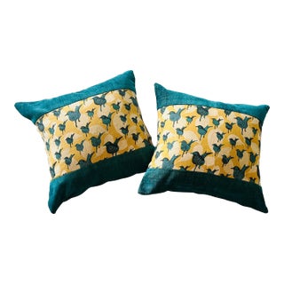 20” X 20” LuLu Dk Linen Bird Print in Teal and Yellow Pillow Covers - a Pair For Sale