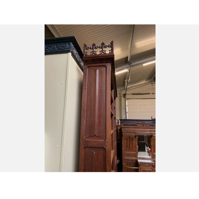 Wood Antique Neo-Gothic Bookcase in Oak, 1880 For Sale - Image 7 of 13