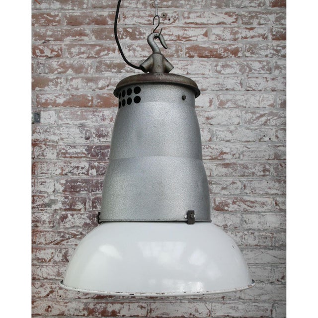 Large Vintage Industrial French Light Grey Enamel Pendant Light from Mazda For Sale - Image 4 of 5