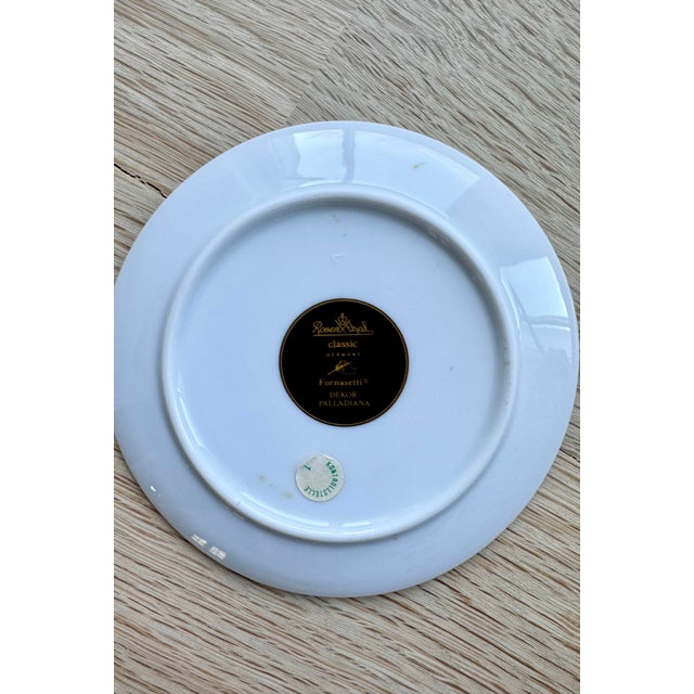 Piero Fornasetti Late 20th Century Rosenthal Fornasetti Palladiana Porcelain Coasters / Dishes With Gold Trim – Set of 2, Boxed For Sale - Image 4 of 6