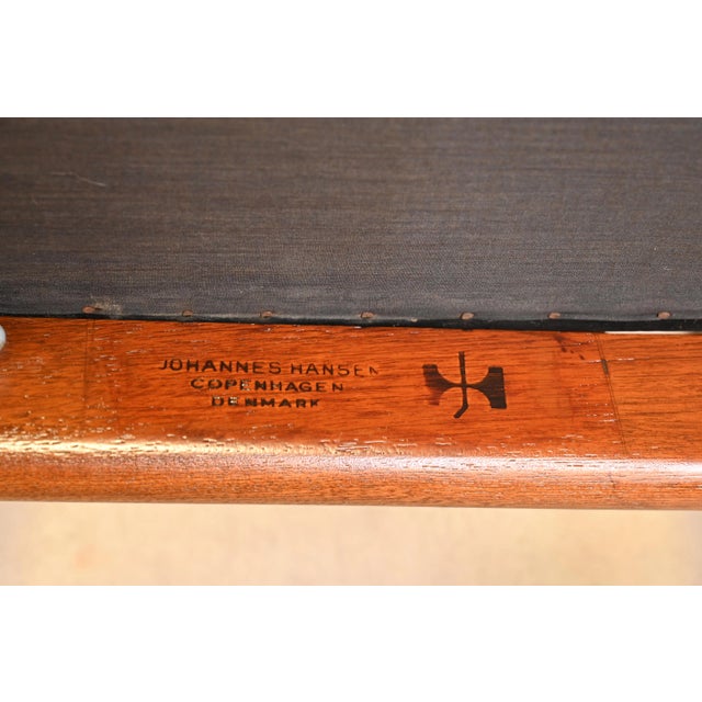 Hans Wegner for Johannes Hansen "The Chair" Teak and Leather Round Chairs, Pair, Newly Restored For Sale - Image 10 of 11