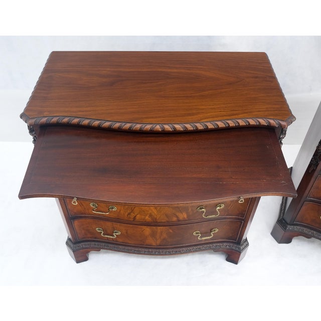 Pair Flame Mahogany Brass Pulls 4 Drawers Pull Out Trays Bachelor Chest Dresers For Sale - Image 13 of 15