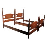 Pr. Cushman Colonial Creations Twin XL Beds Att. To Herman DeVries C. 1930's For Sale