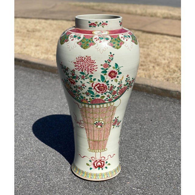Early 20th Century Large Chinese Urn For Sale - Image 9 of 10