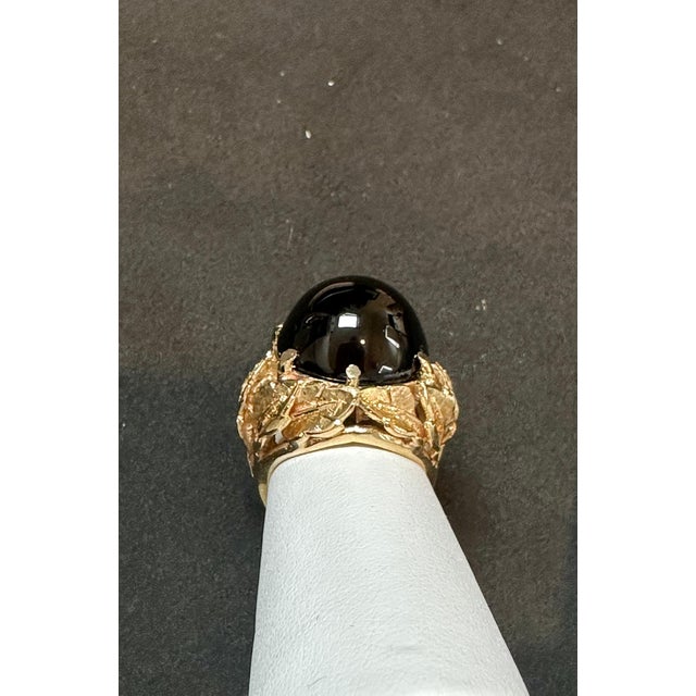 10 Carat Round Black Onyx Unisex Ring 14 Karat Yellow Gold Size 5.75 For Sale - Image 17 of 18