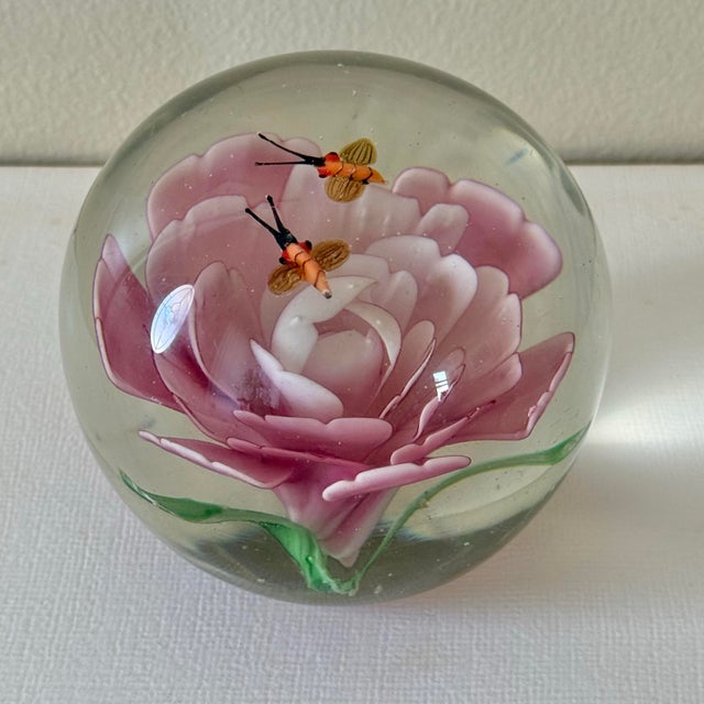 1990s Vintage Pink Flower and Bee Paper Weight For Sale - Image 5 of 10