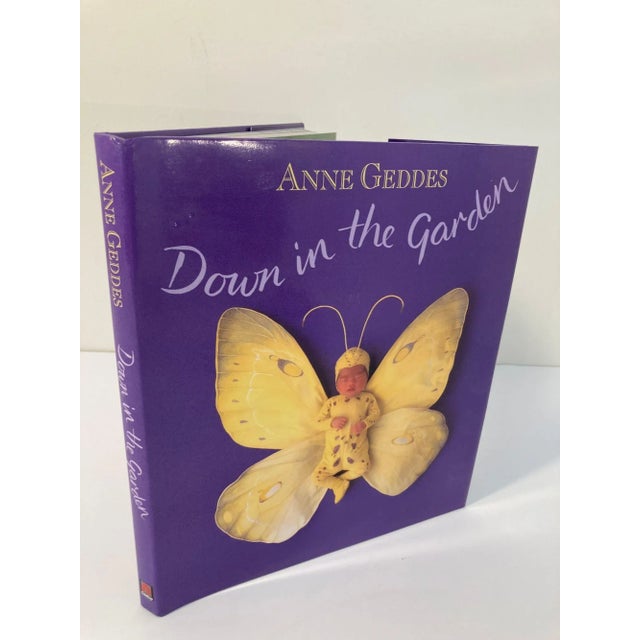 Late 20th Century Anne Geddes Down in the Garden Large Hardcover Book 1996 For Sale - Image 5 of 13