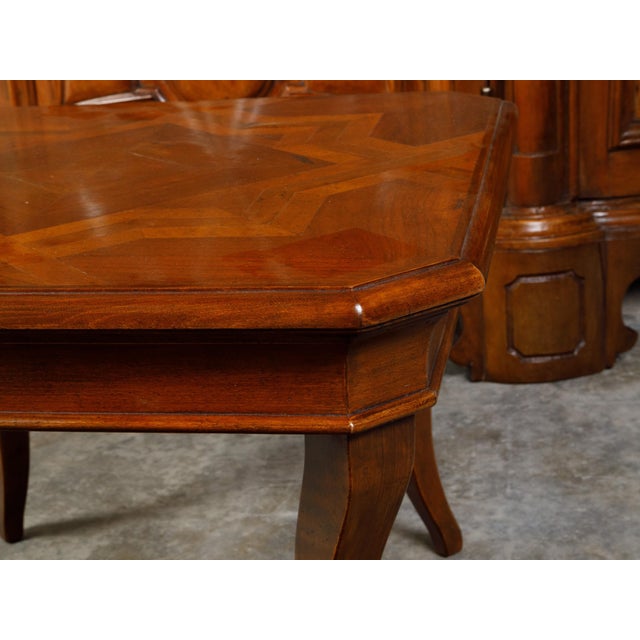 Mid 20th Century Midcentury Walnut Coffee Table with Star Inlay and Curving Legs For Sale - Image 5 of 10