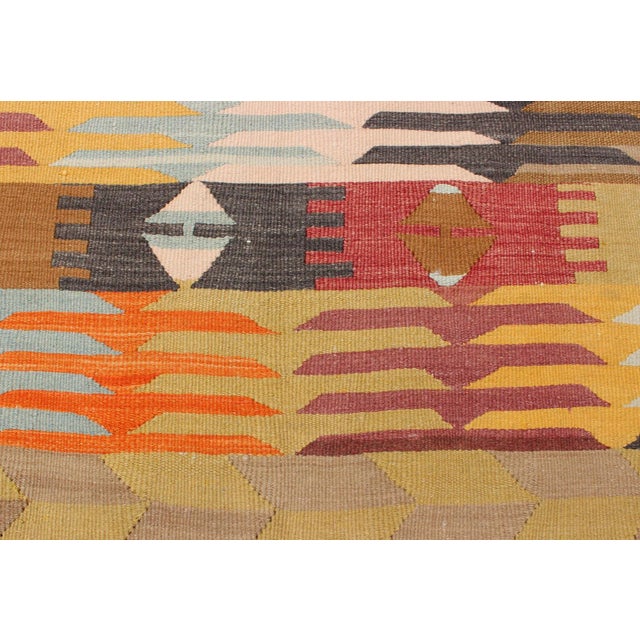 Colorful Vintage Turkish Kilim With All-Over Latching Design & Geometric Shapes For Sale In Atlanta - Image 6 of 13