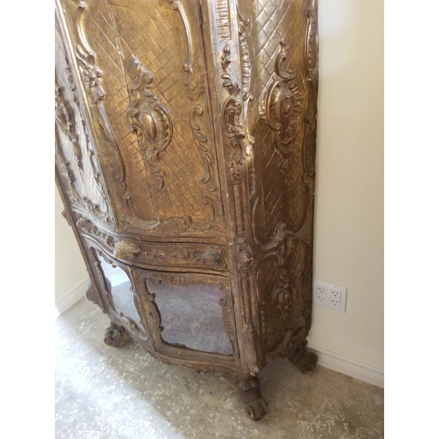 Early 19th Century Venetian Rococo Curiosity Cabinet For Sale - Image 10 of 12