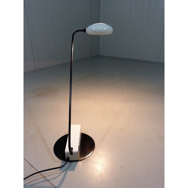 Black Italian Desk Lamp in White & Black, 1980s For Sale - Image 8 of 15