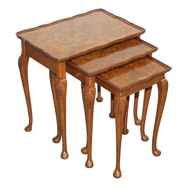 Art Deco Burr Walnut Nesting Tables with Queen Anne Legs, 1920s, Set of 3 For Sale