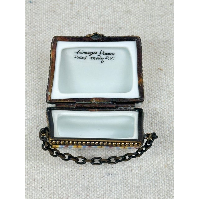 French Vintage Limoges Purse Box For Sale - Image 3 of 11