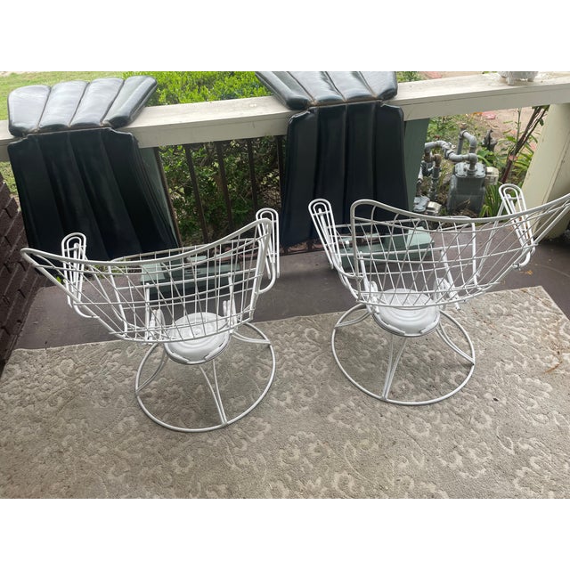 Vintage Homecrest White Mid Century Modern Swivel Lounge Chairs, Attributed For Sale In Wichita - Image 6 of 7