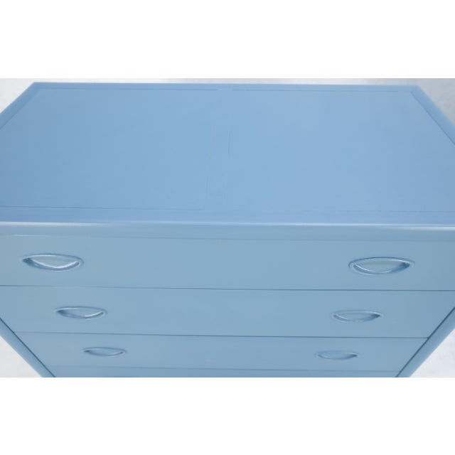 Pair Michael Taylor For Baker Light Grey Blue 4 Drawer Dressers Bachelor Chests For Sale - Image 9 of 13