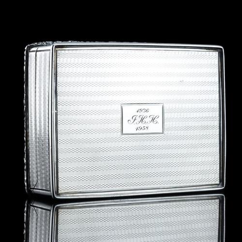 Large Antique Georgian Silver Table Snuff Box with Floral Chased Border from Joseph Willmore, 1832 For Sale - Image 14 of 18