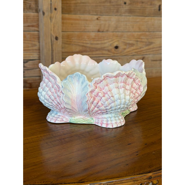 Vintage Italian Majolica Ceramic Clustered Shell Centerpiece Bowl For Sale In Naples, FL - Image 6 of 11