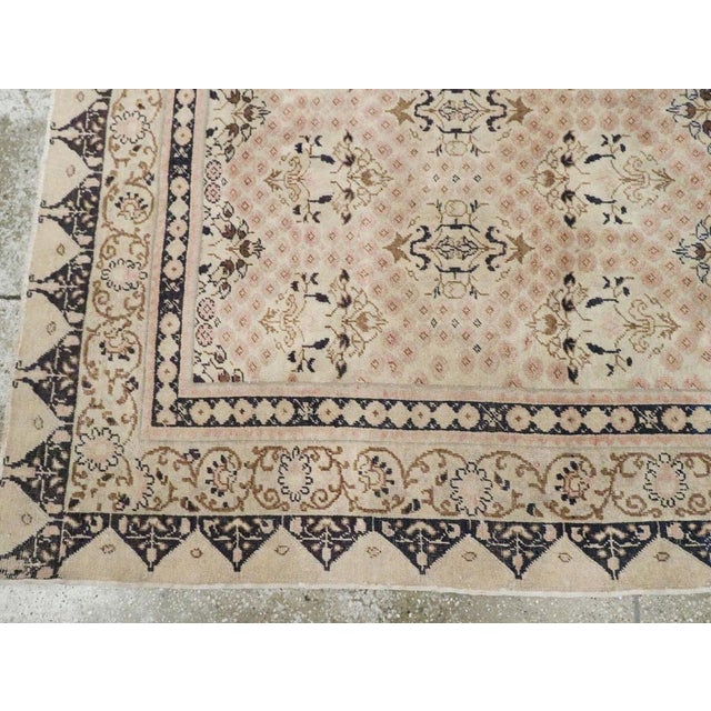 Antique White Galerie Shabab Collection Mid-20th Century Handmade Turkish Sivas Accent Rug For Sale - Image 8 of 10