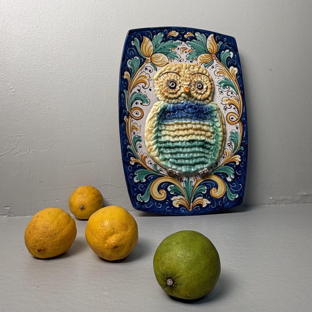 Mid-Century Modern Sicilian Ceramic Wall Plaque with Owl, Italy, 1950s For Sale - Image 3 of 14