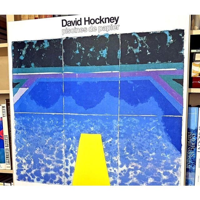 Blue David Hockney Original 1980 Piscines De Papier Exhibition Poster For Sale - Image 8 of 10