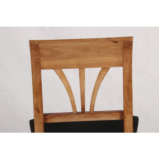 Antique Biedermeier Chairs in Cherry Wood, 1820, Set of 4 For Sale - Image 14 of 18