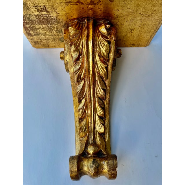 Mid 20th Century Large Italian Giltwood Acanthus Leaf Wall Bracket Shelf, 20th Century For Sale - Image 5 of 13