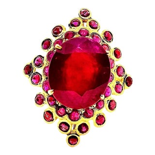 Bochic “Orient” Vintage Ruby & Ruby Cluster Cocktail Ring 18K Gold & Silver For Sale