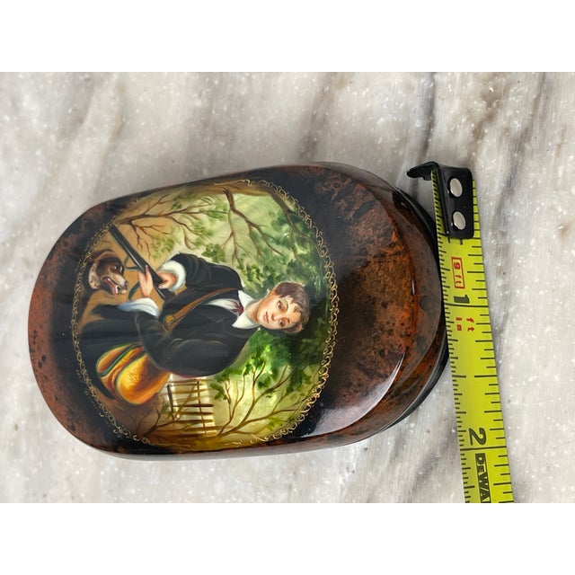 Realism Fedoskino Russian Lacquer Box a Shchetinina Signed Hunter Dog Art Mint Vintage For Sale - Image 3 of 12