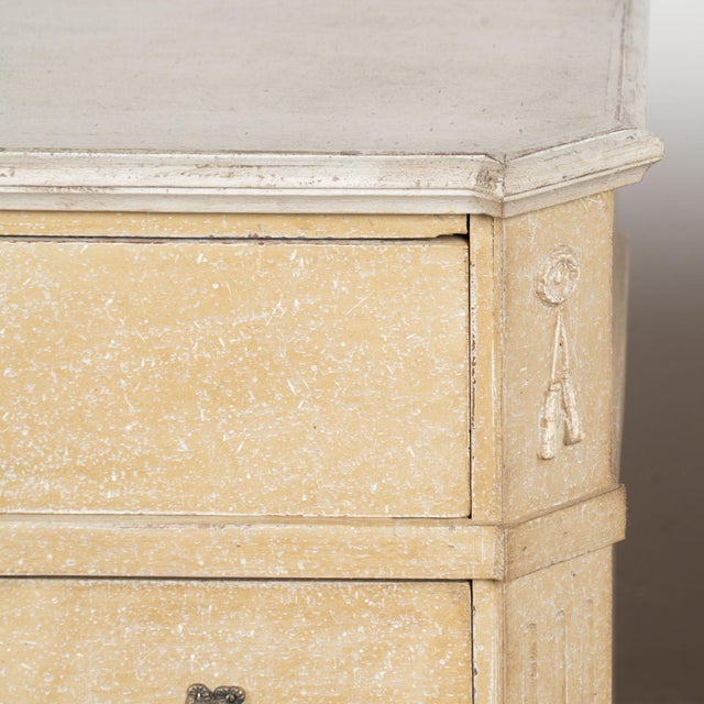 Beige 19th Century Pair of Swedish Gustavian Painted Chest of Three Drawers With Griffins For Sale - Image 8 of 15