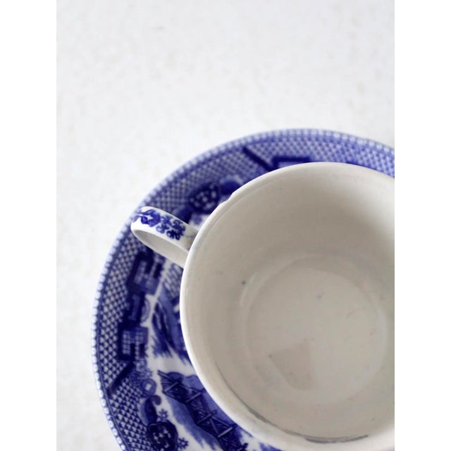 Blue Vintage Blue Willow Tea Cups & Saucers - Service for 3 For Sale - Image 8 of 12
