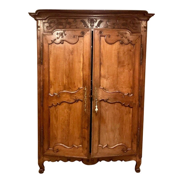Early 19th Century French Provincial Armoire For Sale