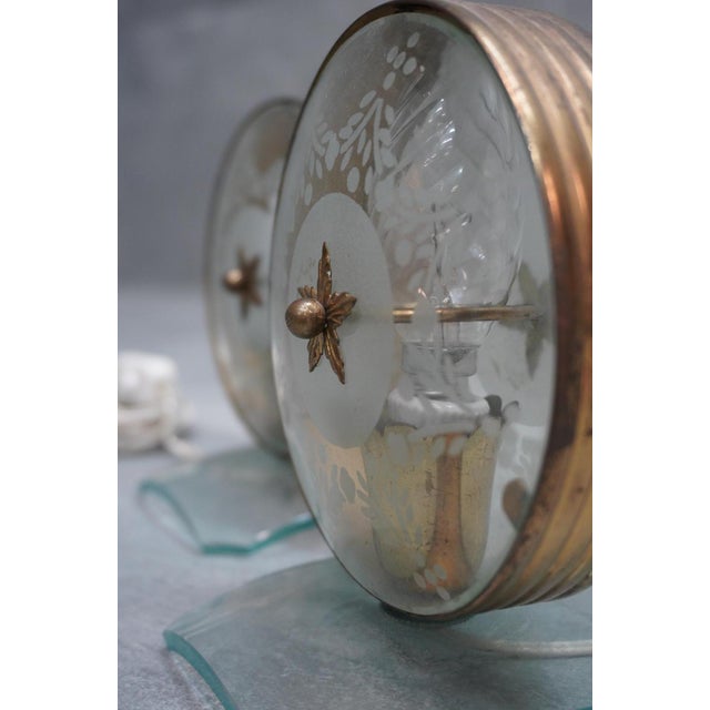 Metal Mid-Century Italian Brass and Engraved Glass Table Lamps, 1940s, Set of 2 For Sale - Image 7 of 8