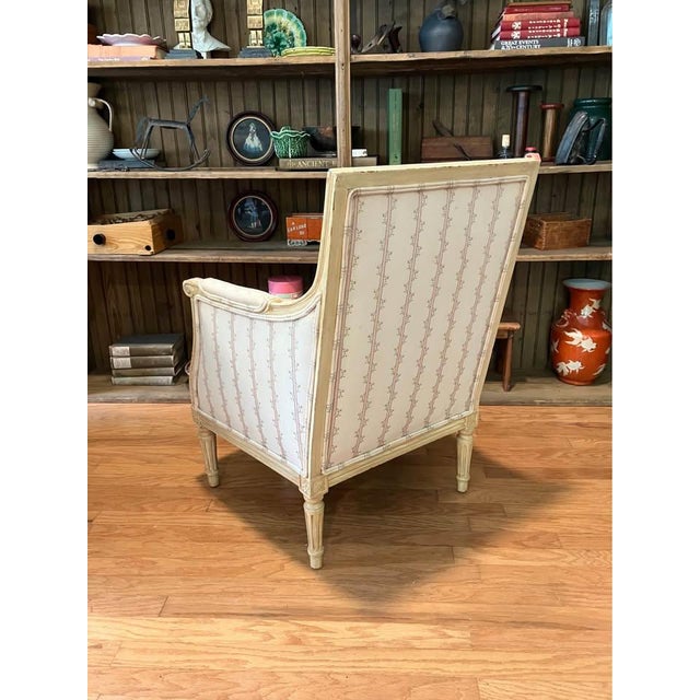 French Early 20th Century Louis XVI Style Bergere Chair Floral Upholstery- Petite Sized For Sale - Image 3 of 6
