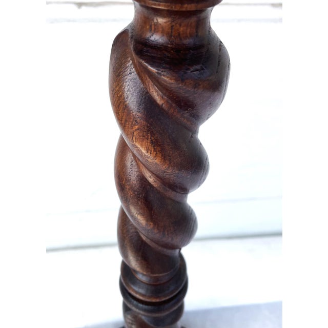 Free-Standing Ashtray in Oak Wood with Twisted Column and Glass Insert, 1970s, Set of 2 For Sale - Image 4 of 14