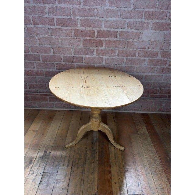 19th Century Swedish Gustavian Tilt-Top Table in Bleached Pine For Sale - Image 13 of 15