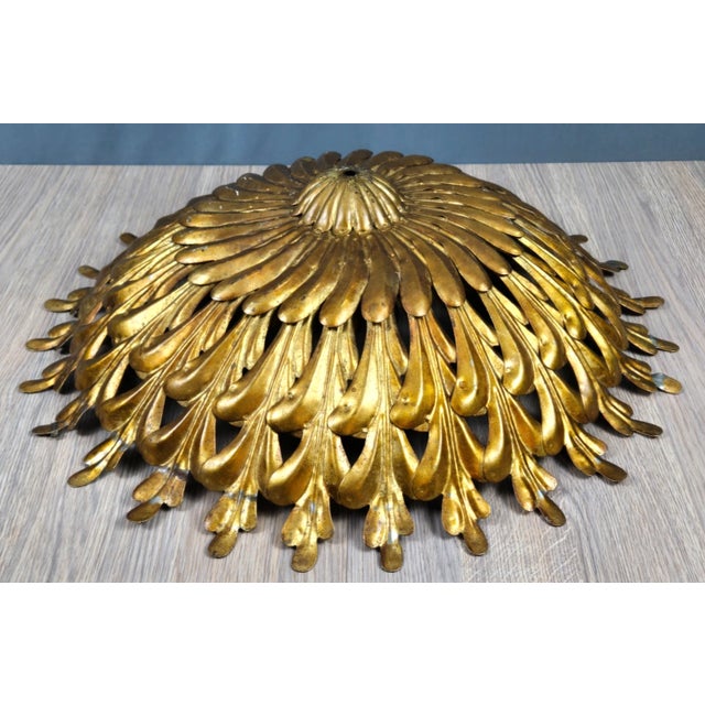 1950s 1950s Gold Metal Tole Sunburst Shade for Ceiling Light Fixture, Made in Italy For Sale - Image 5 of 18