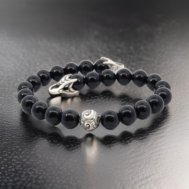 Authentic David Yurman Estate Matte Onyx Carved Prayer Beads Bracelet 8.5" Silver DY533 Retail: $495.00 This elegant...