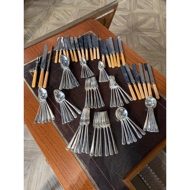 Cutlery Box from Mappin & Webb, 1930s, Set of 91 For Sale - Image 6 of 10