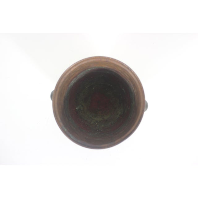 Early 20th Century Early 20th Century Primitive Rustic Hammered Copper Planter With Handles, Indoor Garden, Office Decor, England English Style, Rich Patina Old For Sale - Image 5 of 11