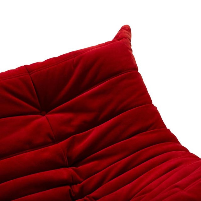 Togo Fabric Three-Seater Sofa Couch in Red by Michel Ducaroy for Ligne Roset For Sale - Image 6 of 13