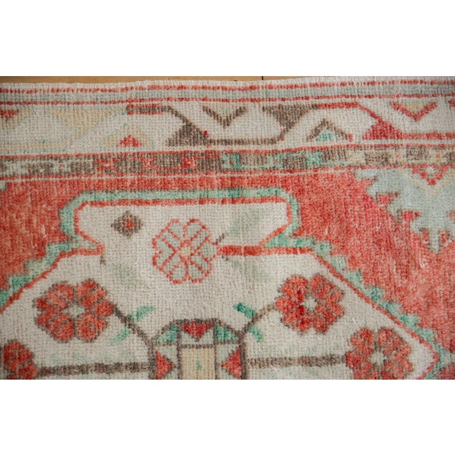 1970s Vintage Distressed Oushak Rug Runner - 2'7" x 5'6" For Sale - Image 5 of 12